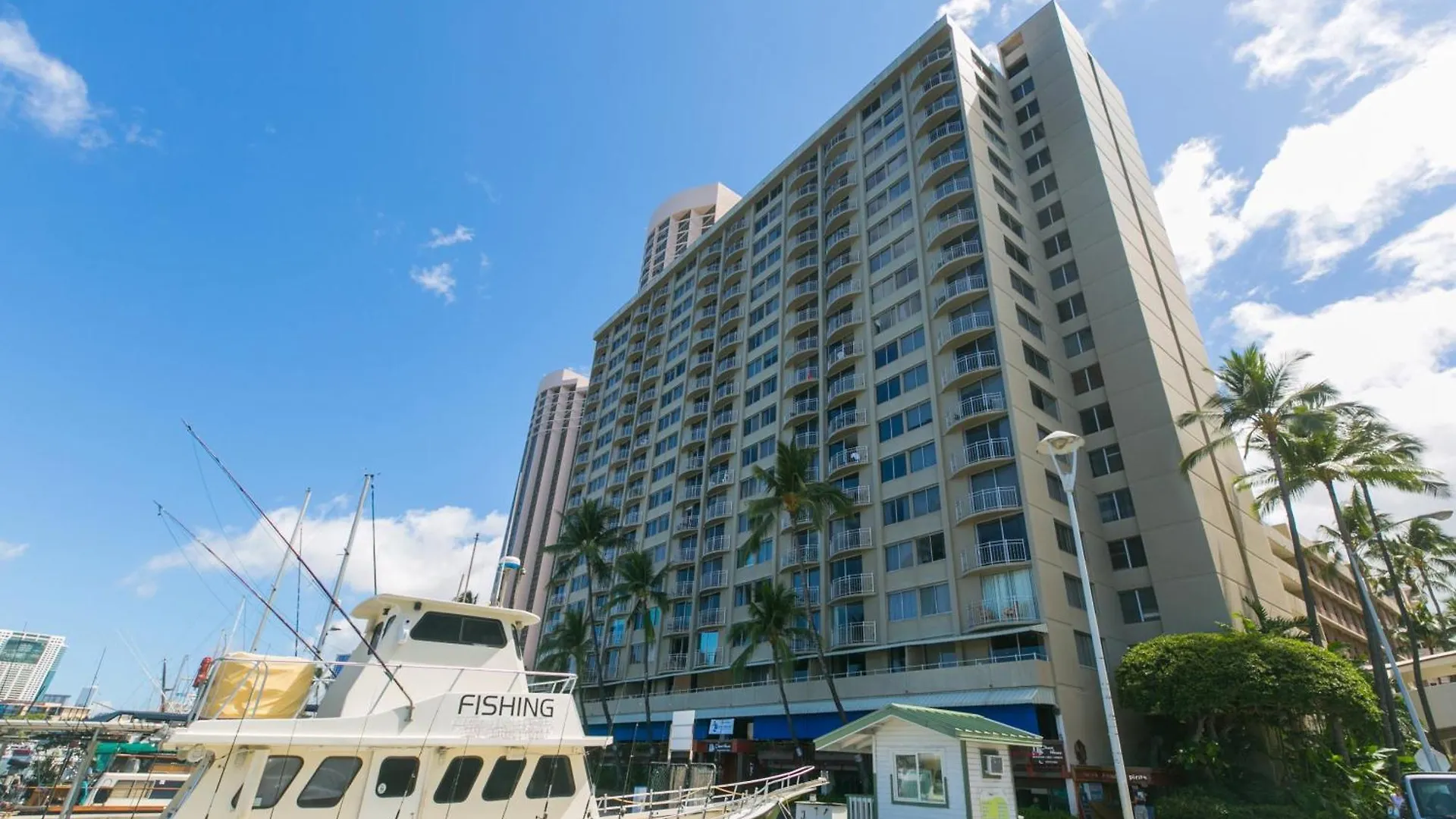 Апартаменты Ilikai Marina 1394 Yacht Harbor View 1Br Гонолулу